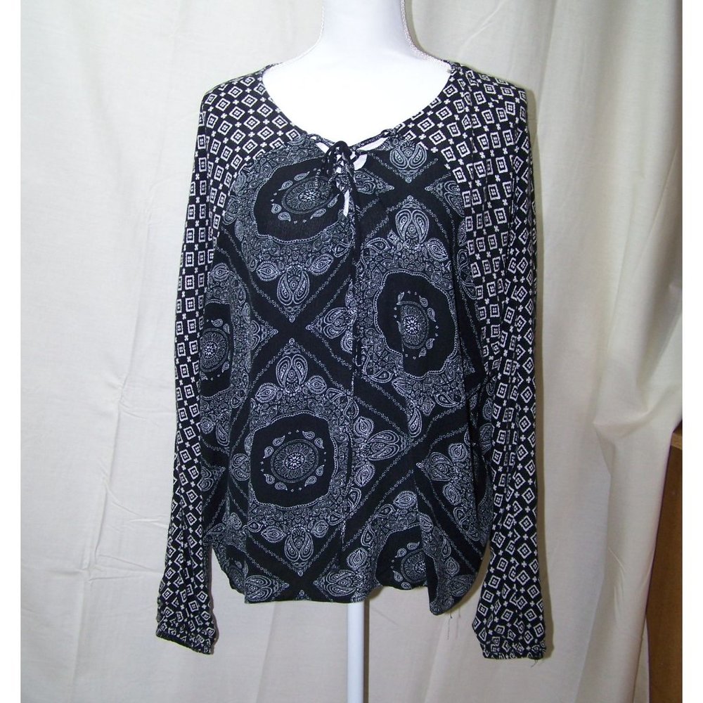 Anthropologie Top Tunic Large Black White Cottage Boho